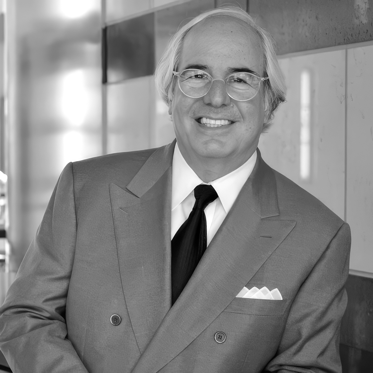 Frank-Abagnale-grey